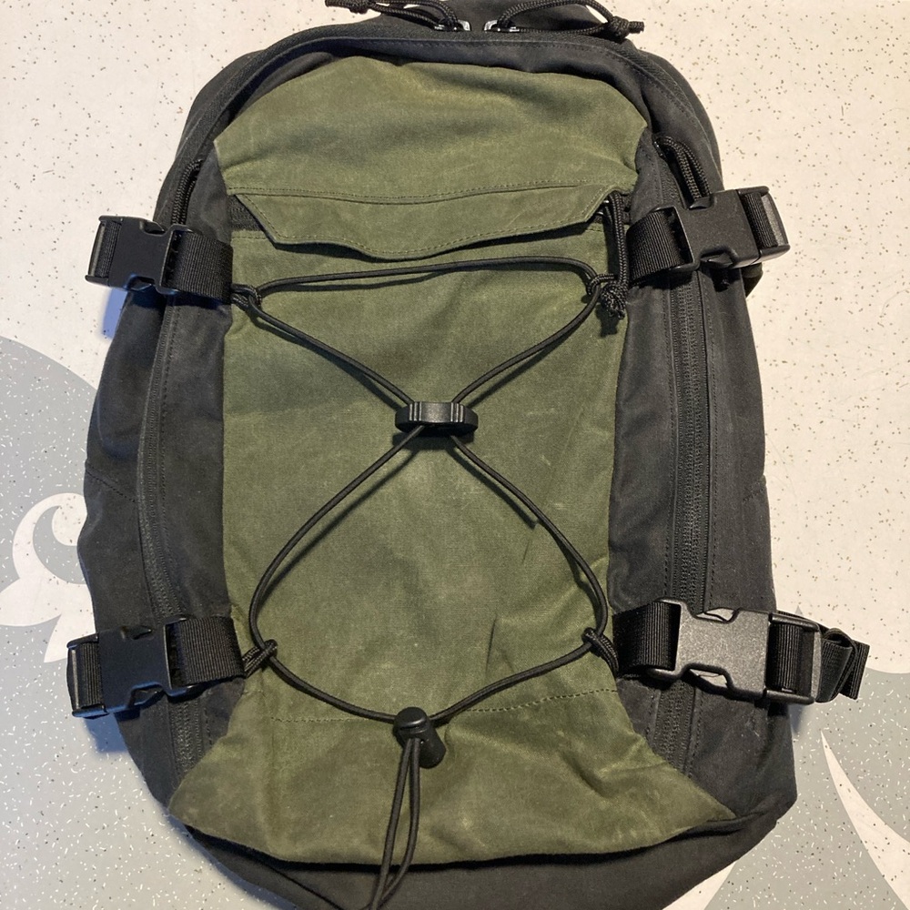 Grey Ghost Gear Throwback